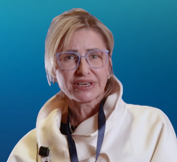 Dr Lenka Ottova, Ophthalmologist 